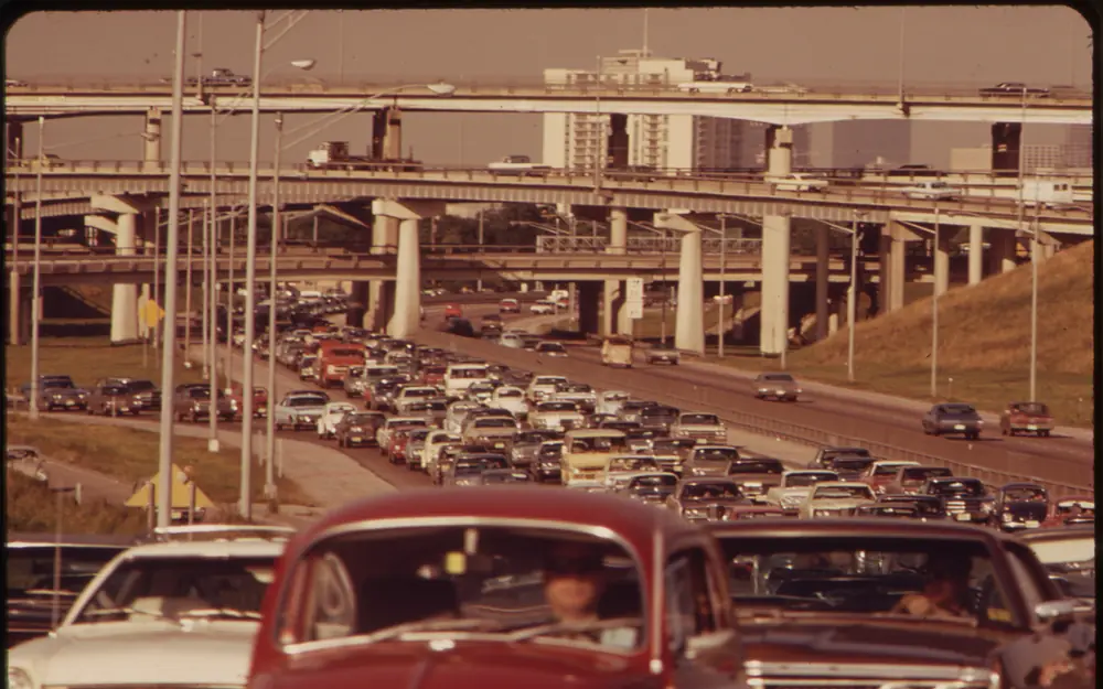 Traffic on an Oregon freeway, illustrating how car insurance premiums and claims work